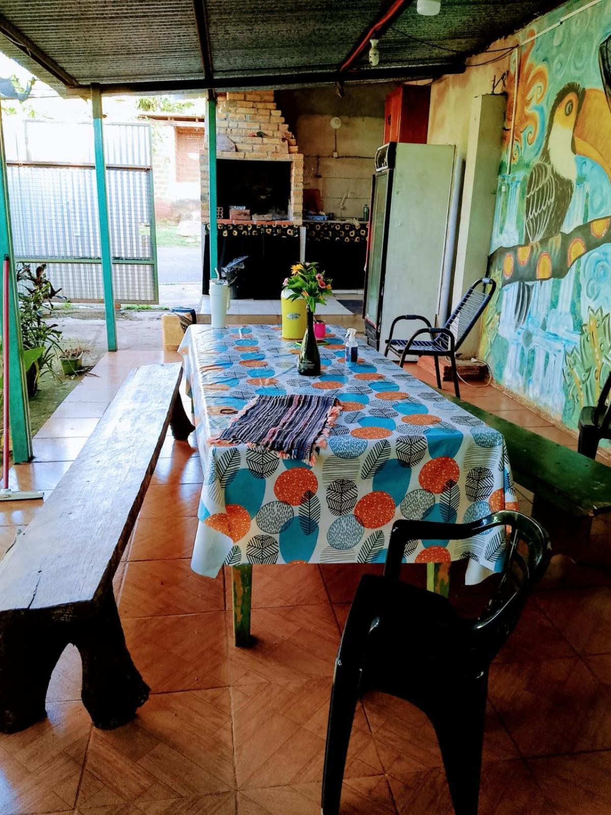 Hostel Loli Puerto Iguazú Exteriör bild