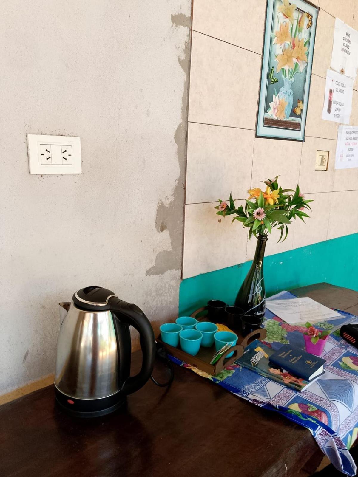 Hostel Loli Puerto Iguazú Exteriör bild